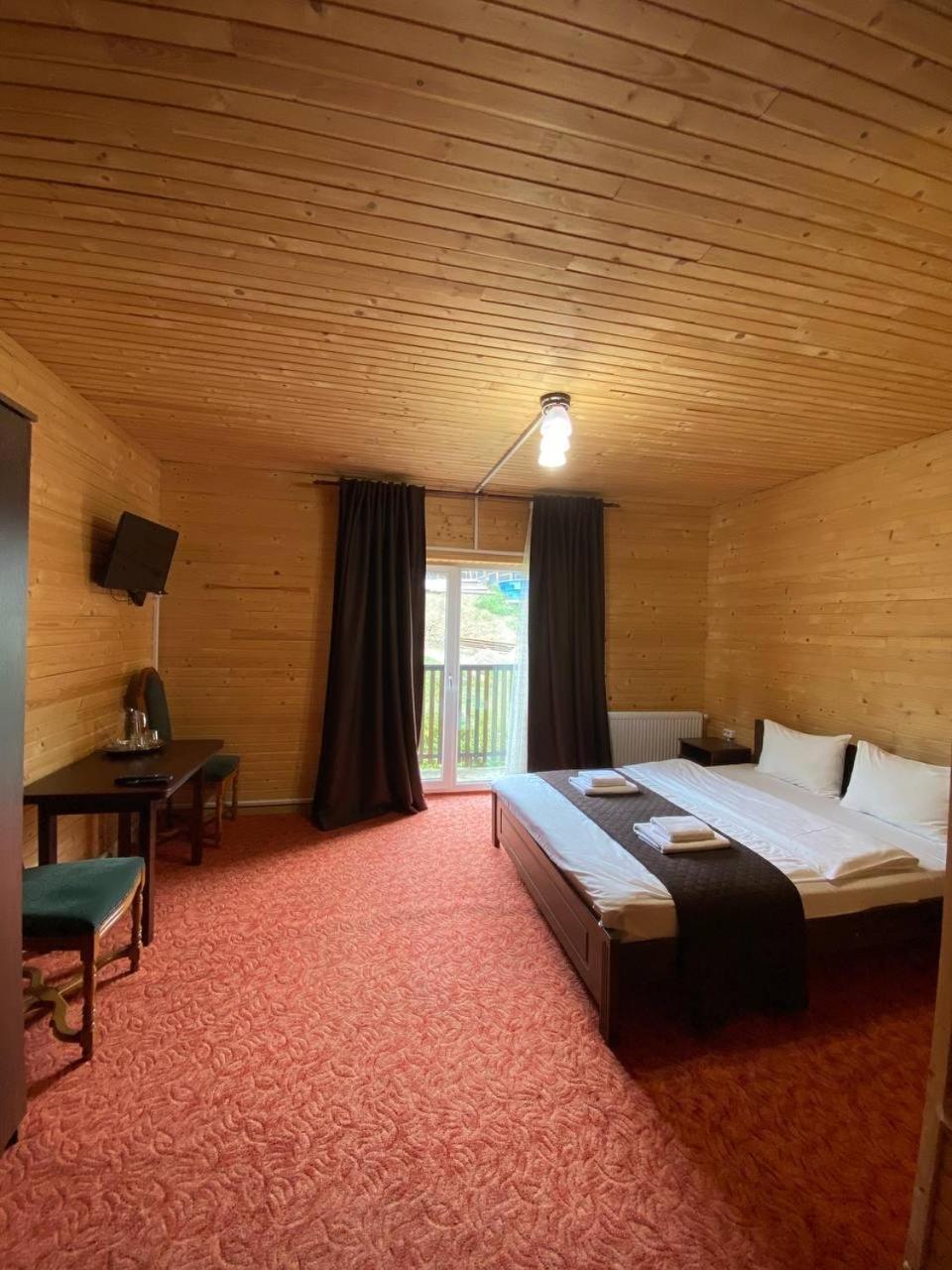 FORREST hotel Boekovel Buitenkant foto